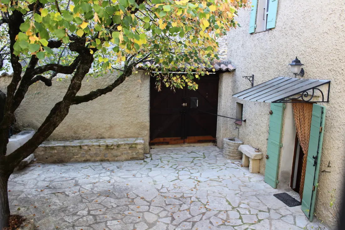 Ház Entrechaux