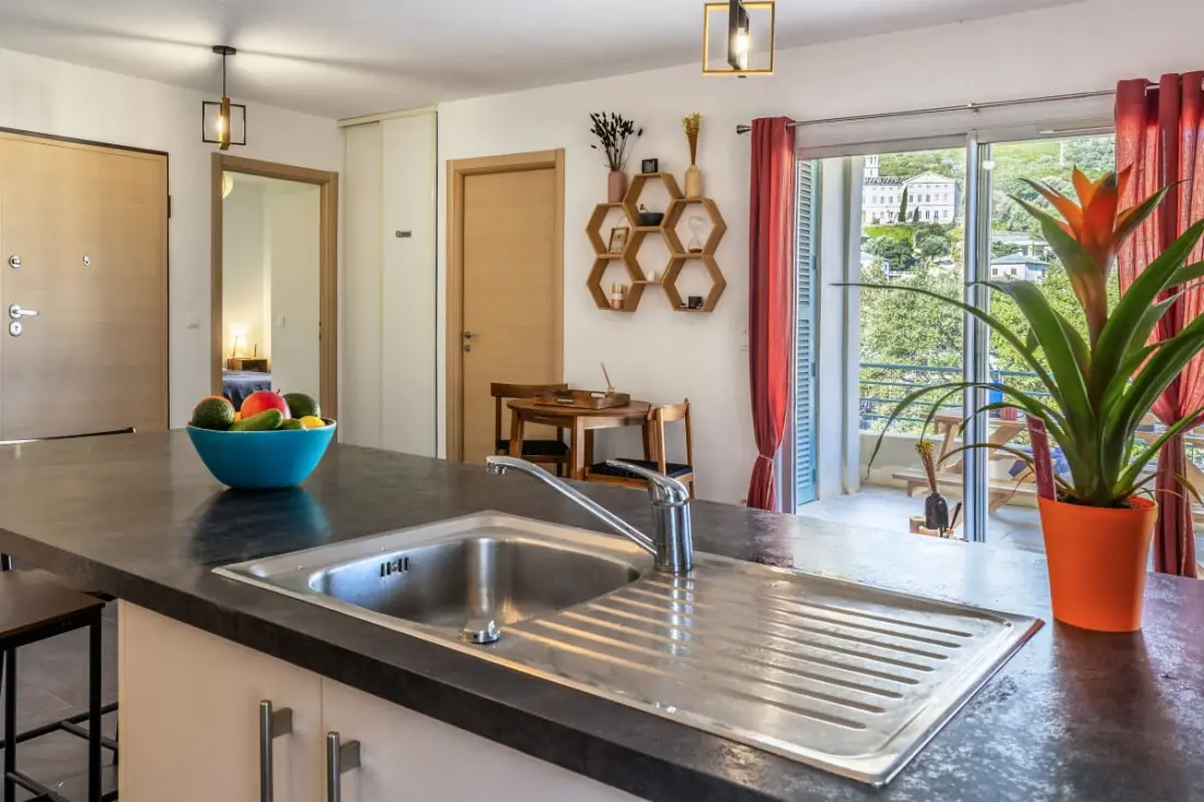 Casa Mare E Monti – Tenger és hegy között Erbalungában