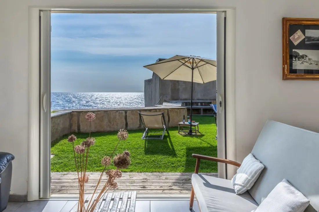 dalszöveg: Charming Sea View House - Erbalunga