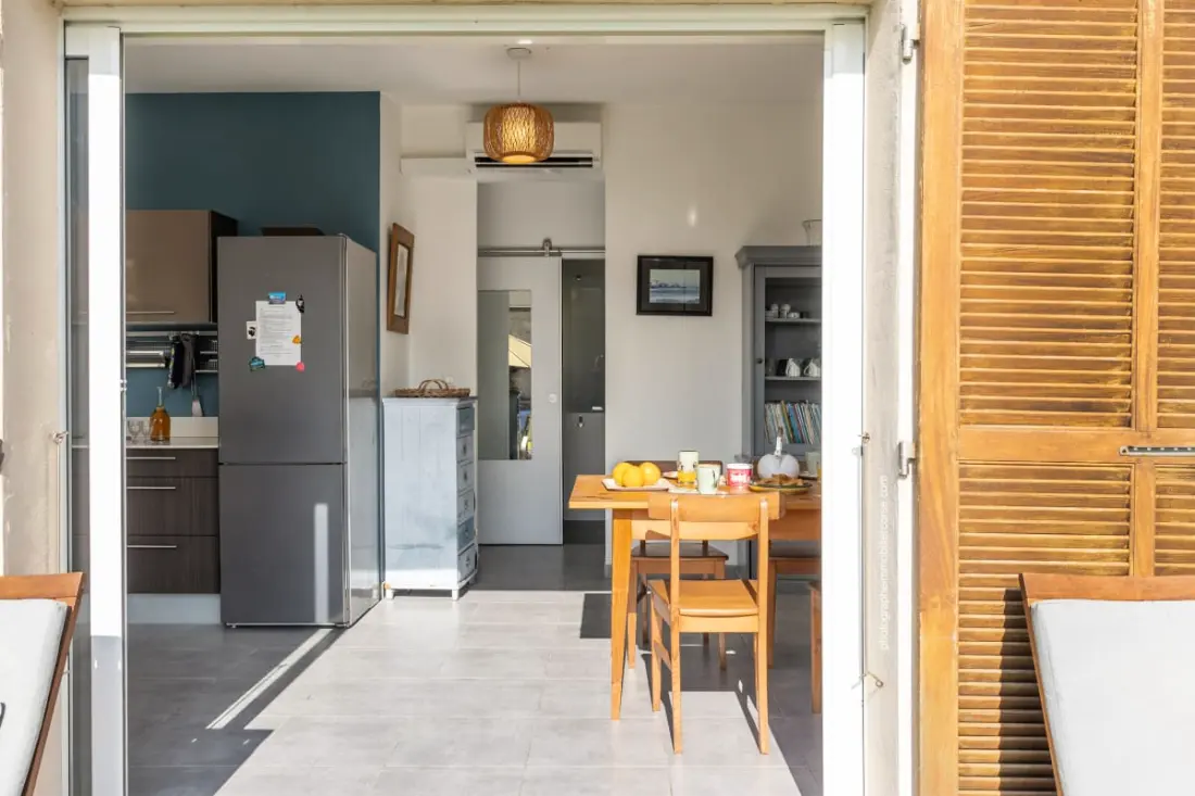 dalszöveg: Charming Sea View House - Erbalunga