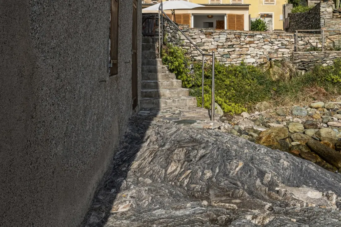 dalszöveg: Charming Sea View House - Erbalunga