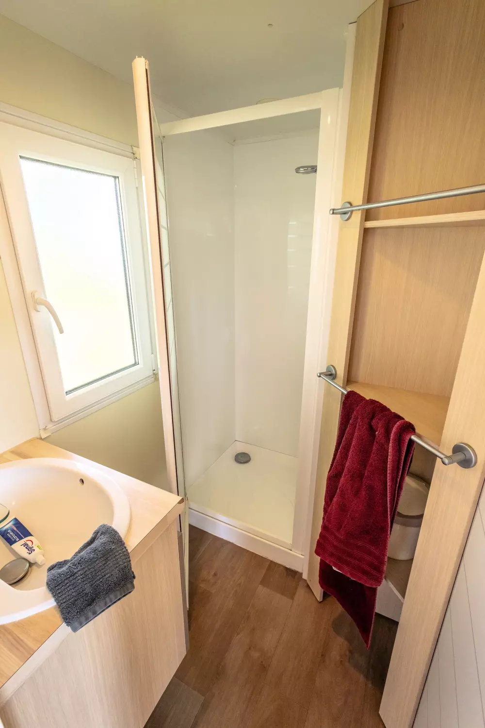 Kemping Des Hautes Grees 3 Gwiazdy★★★ 3 Gwiazdy★★★ 3 Gwiazdy★★★