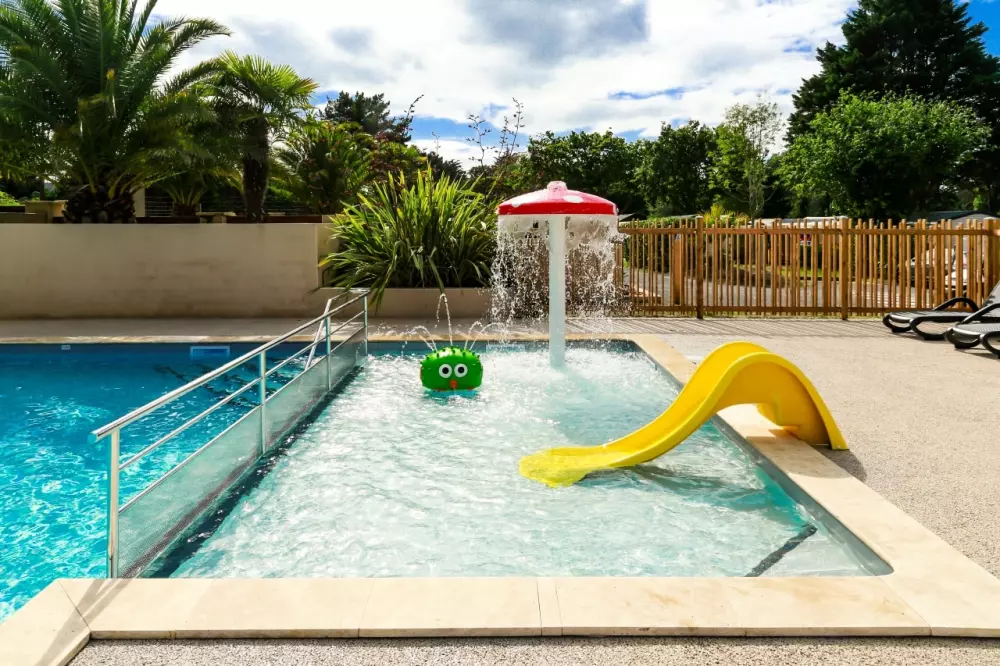 Blumen Camping Le Vieux Moulin 4 Sterne★★★★