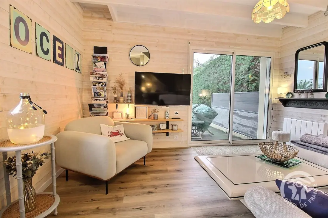Gîte de France Der Welpe 3 Ohren