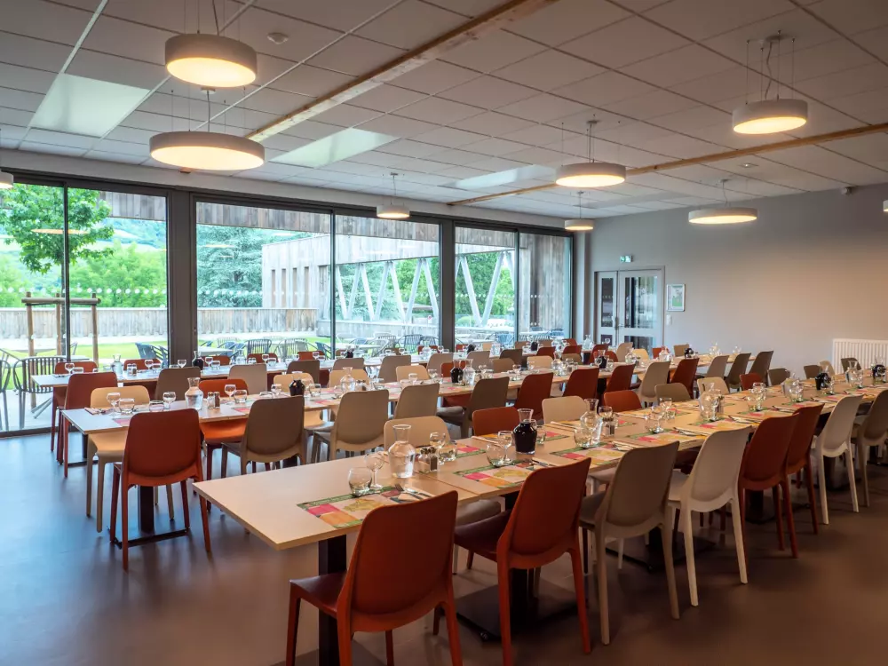 Restauranter i nærheden af Holiday Village Aux Portes des Monts d'Aubrac