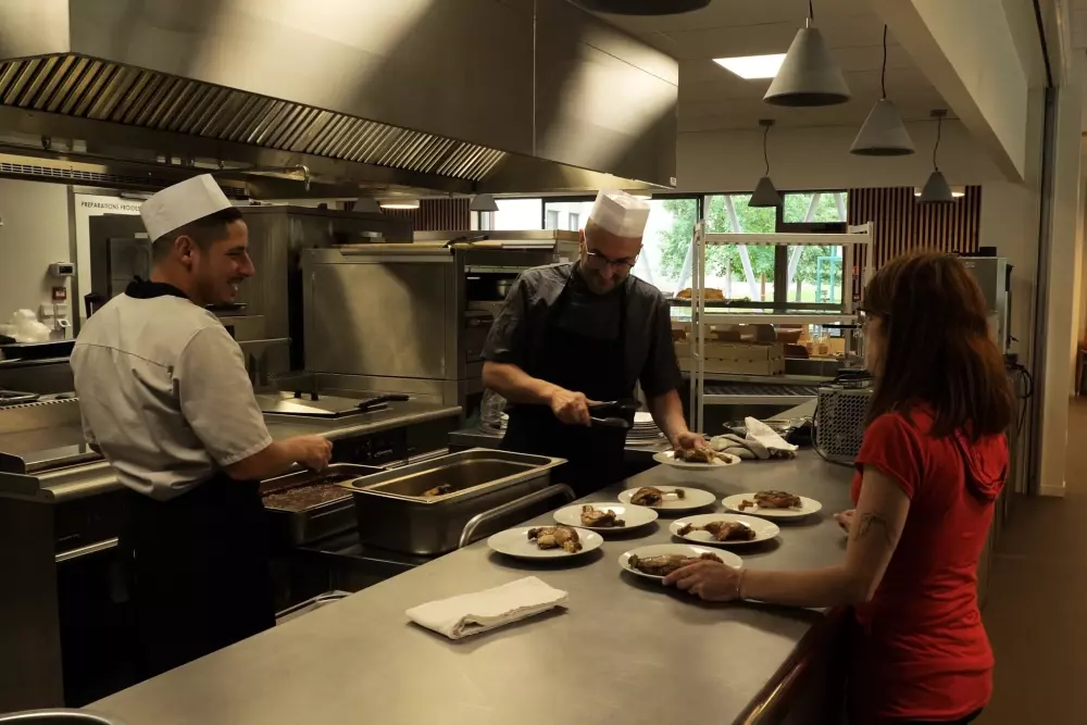 Restauranter i nærheden af Holiday Village Aux Portes des Monts d'Aubrac