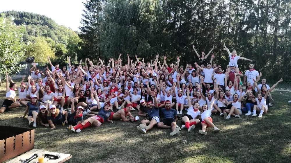 Restauranter i nærheden af Holiday Village Aux Portes des Monts d'Aubrac