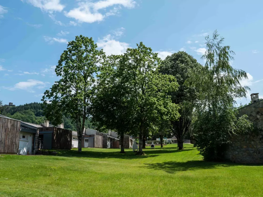 Restauranter i nærheden af Holiday Village Aux Portes des Monts d'Aubrac