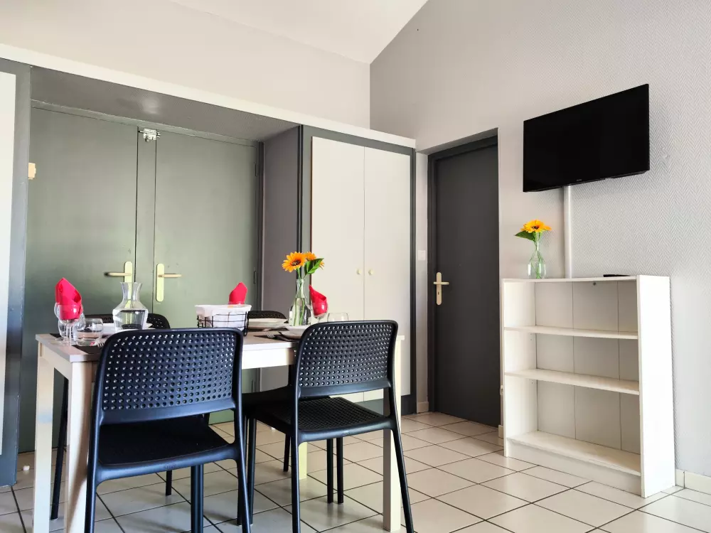 Restauranter i nærheden af Holiday Village Aux Portes des Monts d'Aubrac