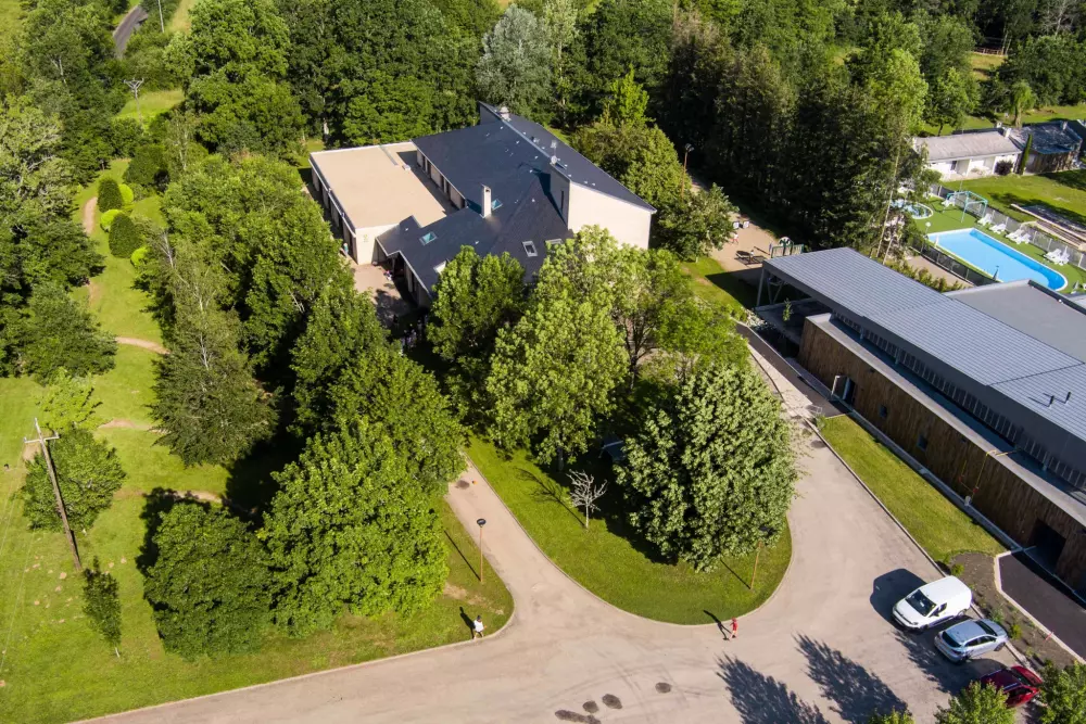 Restauranter i nærheden af Holiday Village Aux Portes des Monts d'Aubrac