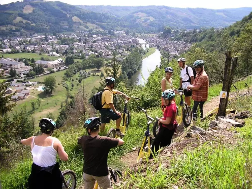 Restauranter i nærheden af Holiday Village Aux Portes des Monts d'Aubrac