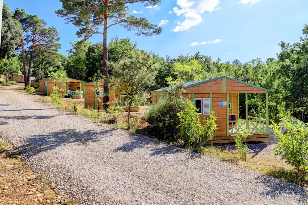 Camping Ushuaia Villages le Lavandin 3 Stars★★★