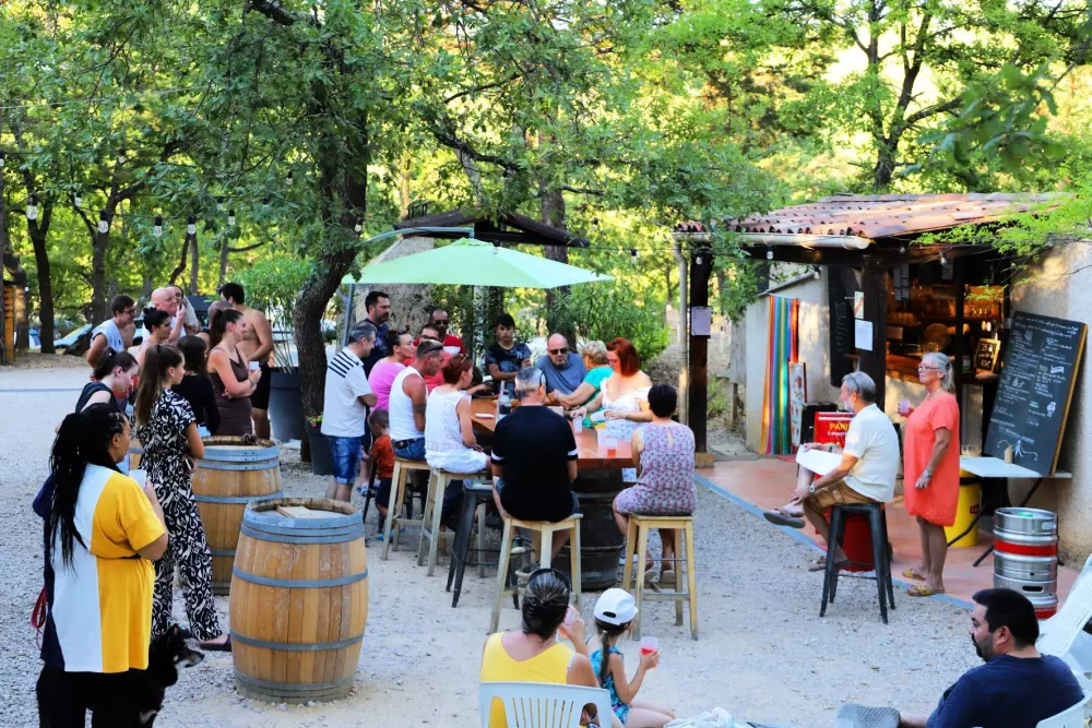 Camping Ushuaia Villages le Lavandin 3 Stars★★★