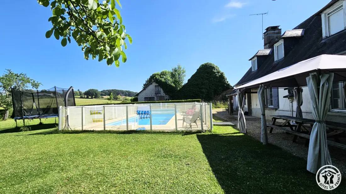 Gîte de France "de blauwe luiken" 3 korenaren