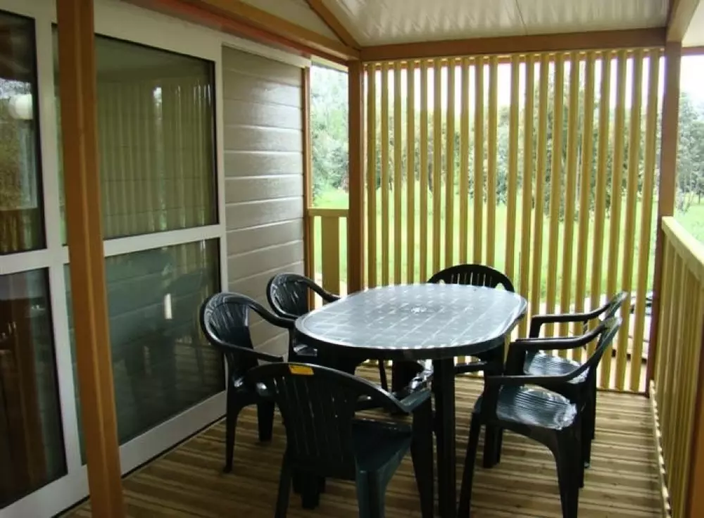 Kempingi Biper Gorri - Nie.