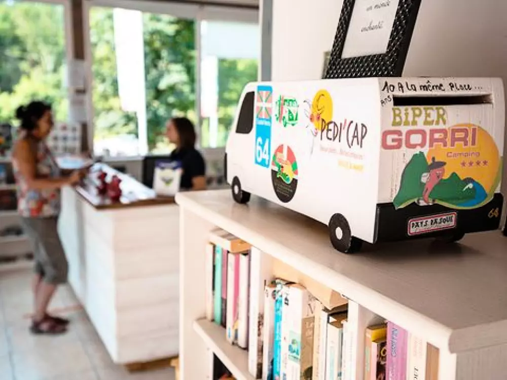 Campsite Biper Gorri - Nie.