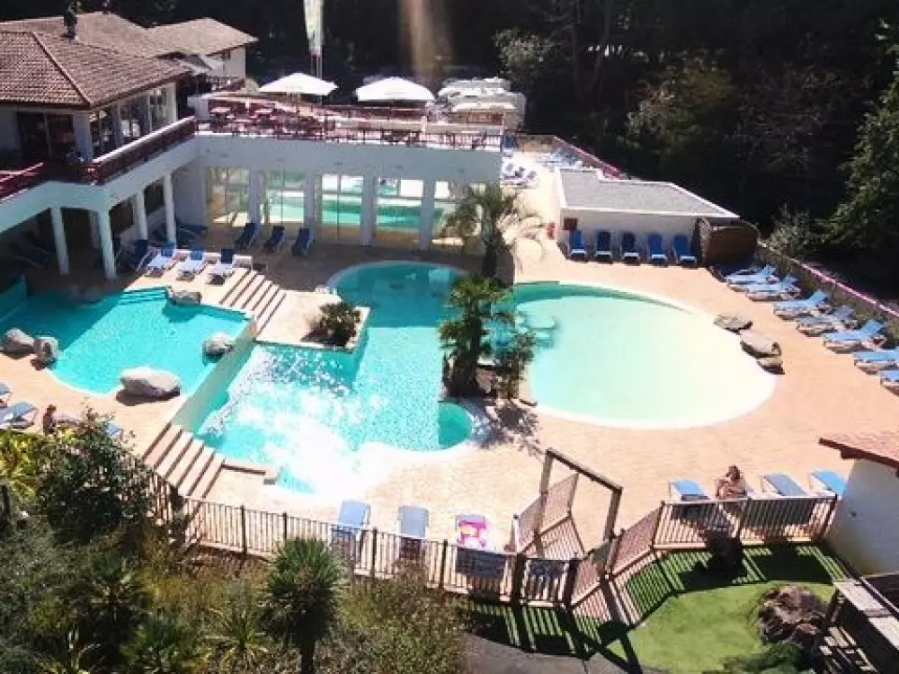 Campsite Biper Gorri - Nie.