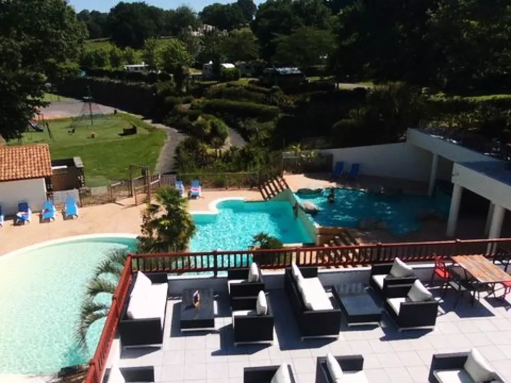 Campsite Biper Gorri - Nie.