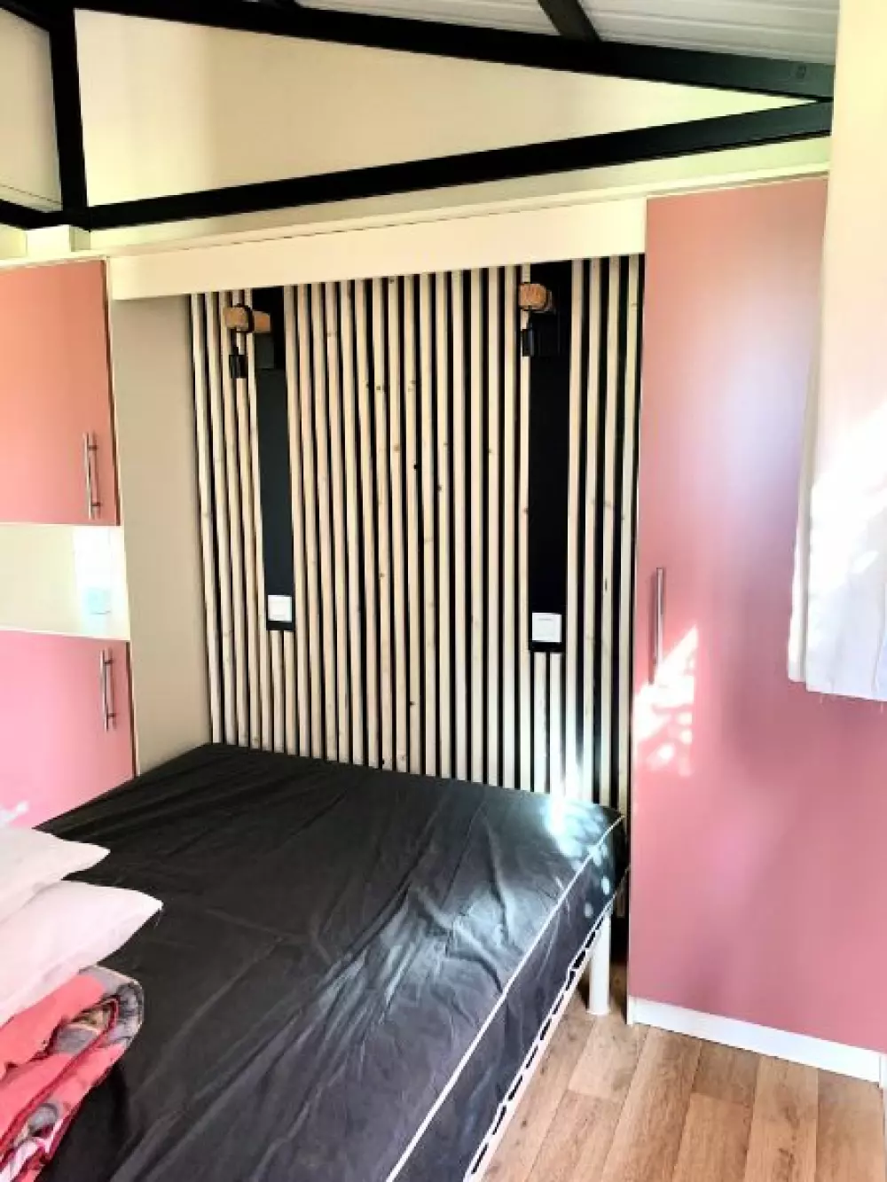 Kempingi Biper Gorri - Nie.