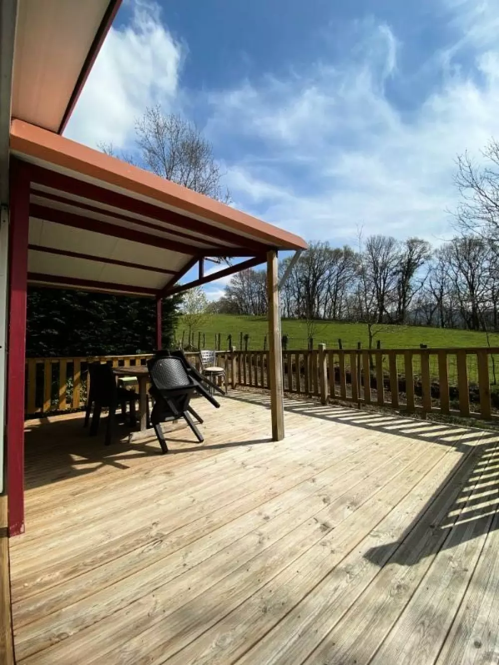 Kempingi Biper Gorri - Nie.