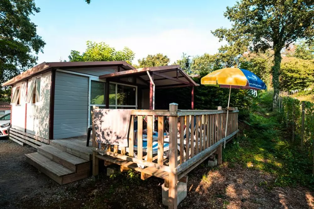 Kempingi Biper Gorri - Nie.