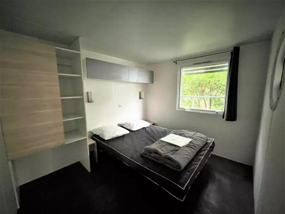 Kempingi Biper Gorri - Nie.