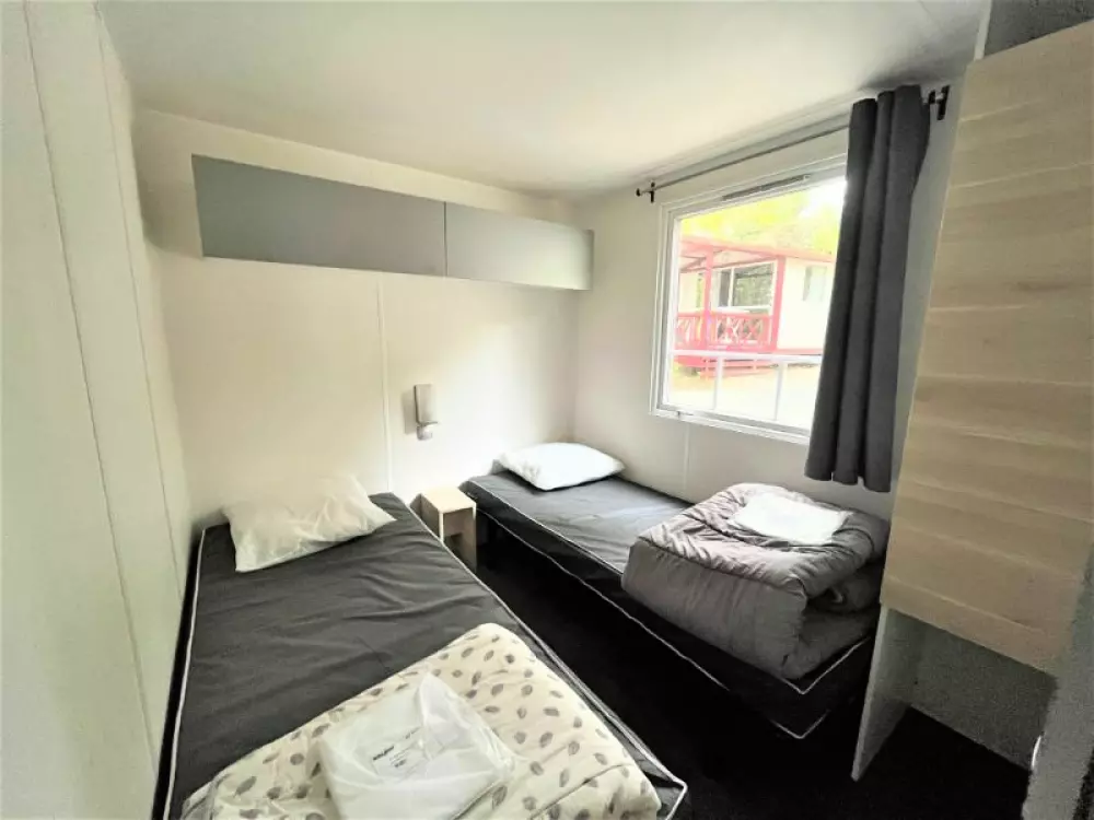 Kempingi Biper Gorri - Nie.