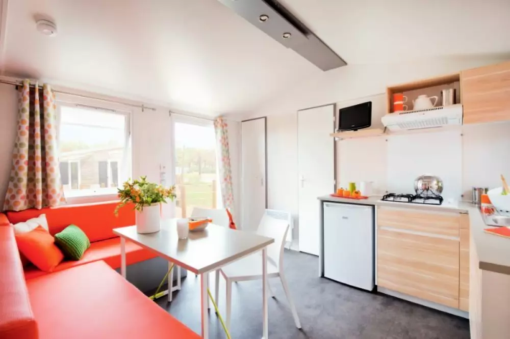 Kempingi Biper Gorri - Nie.