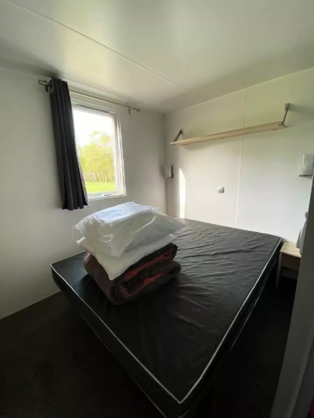 Kempingi Biper Gorri - Nie.