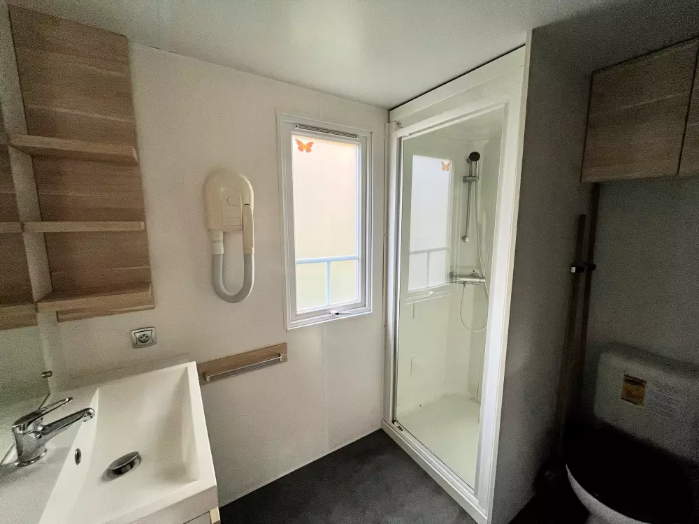 Kempingi Biper Gorri - Nie.