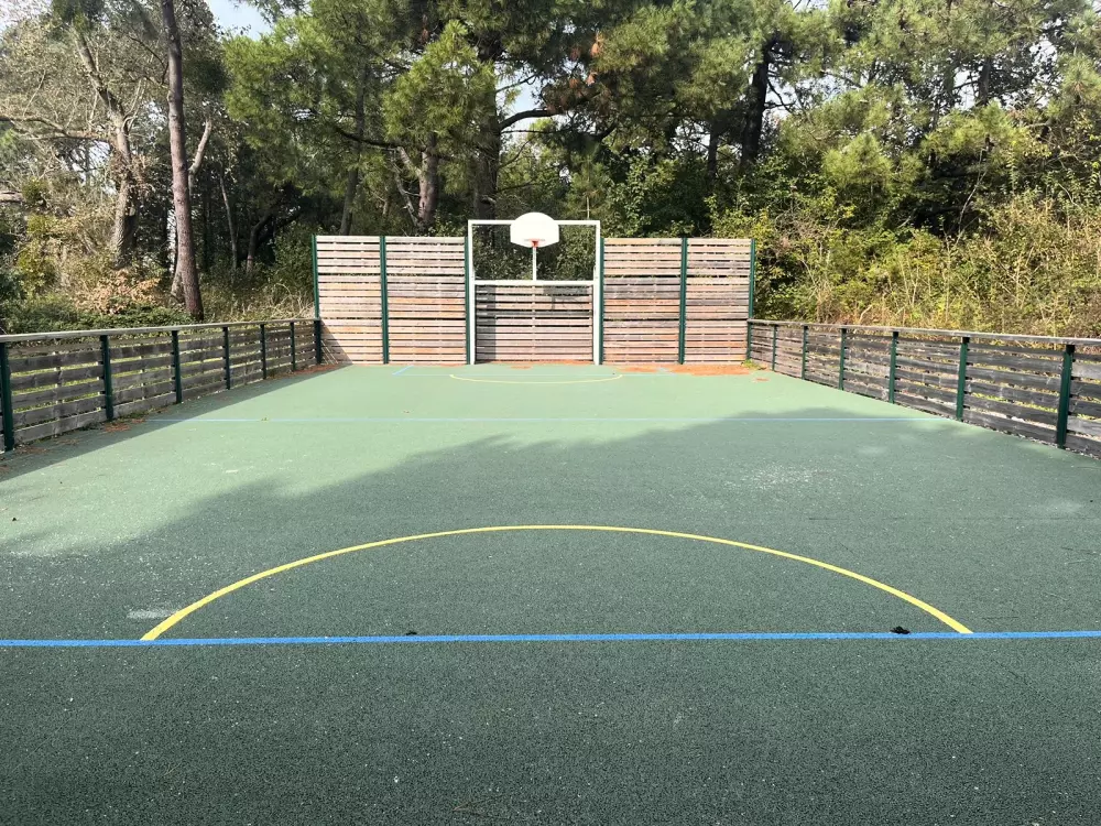 Domaine de La Pinède 3 Sterne★★★