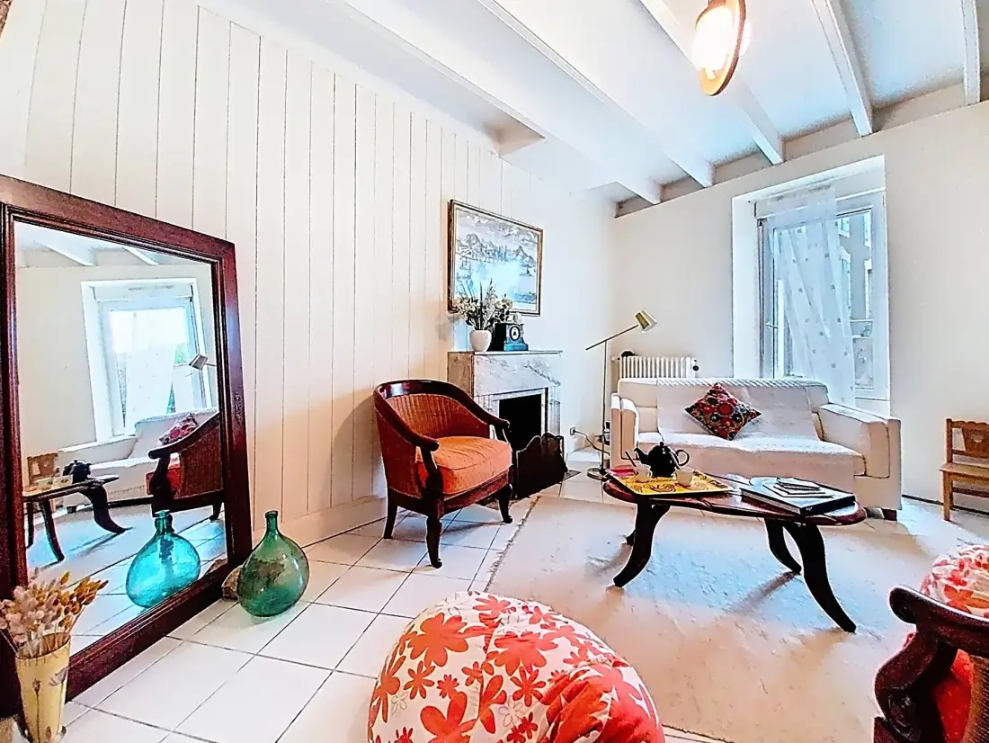 Residence Rue De La Fontaine 22