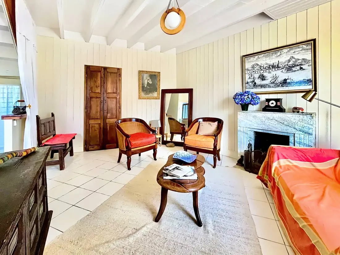 Residence Rue De La Fontaine 22