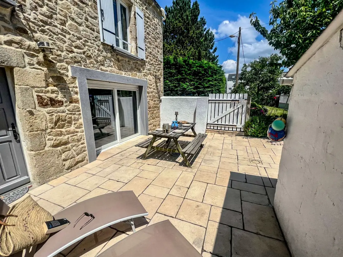 Residence Ruelle Des Champs 20
