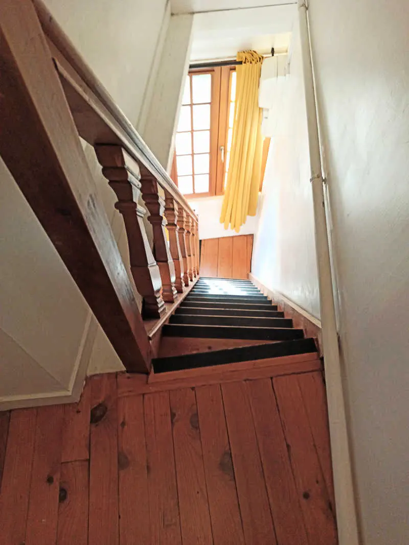 Gîte de France Gîtes de france® - oldalas kavics 3 fül