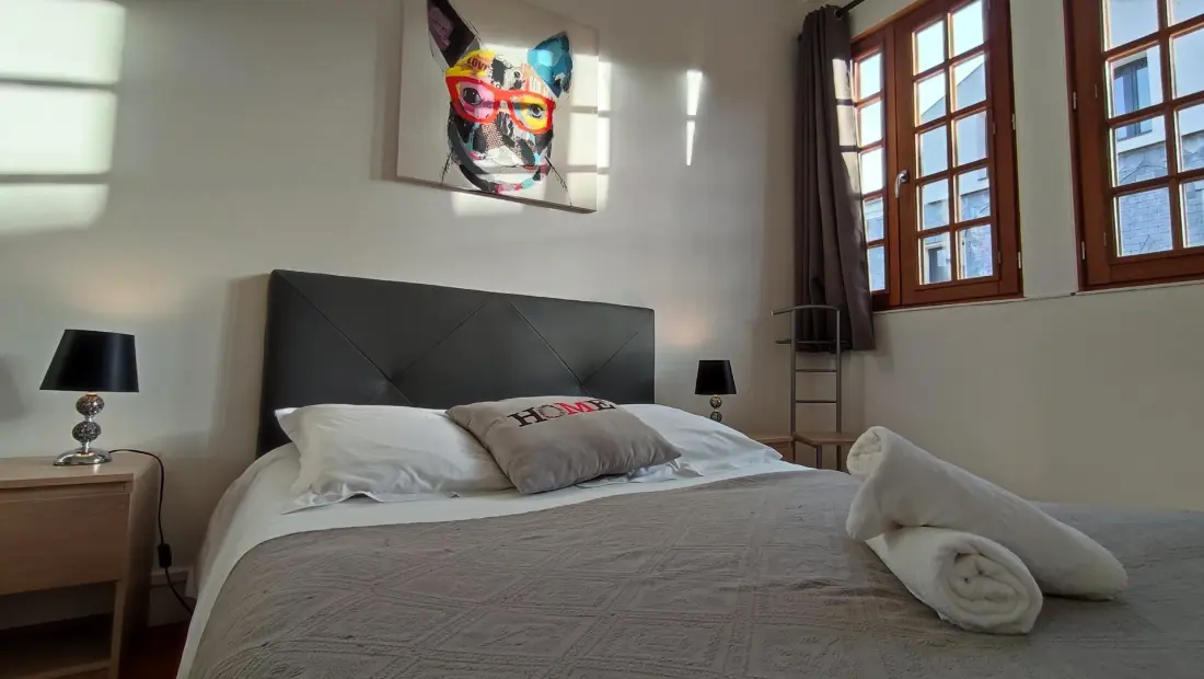 Gîte de France Gîtes de france® - oldalas kavics 3 fül