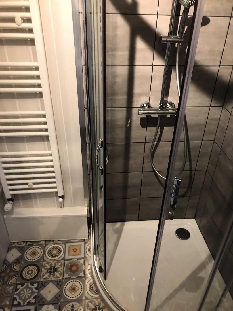 Gîte de France Gîtes de france® - oldalas kavics 3 fül