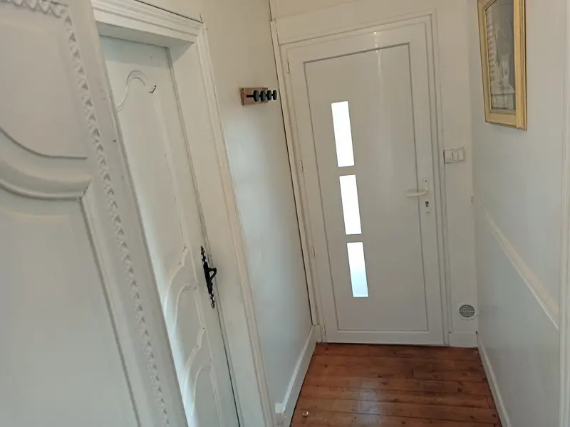 Gîte de France Gîtes de france® - oldalas kavics 3 fül
