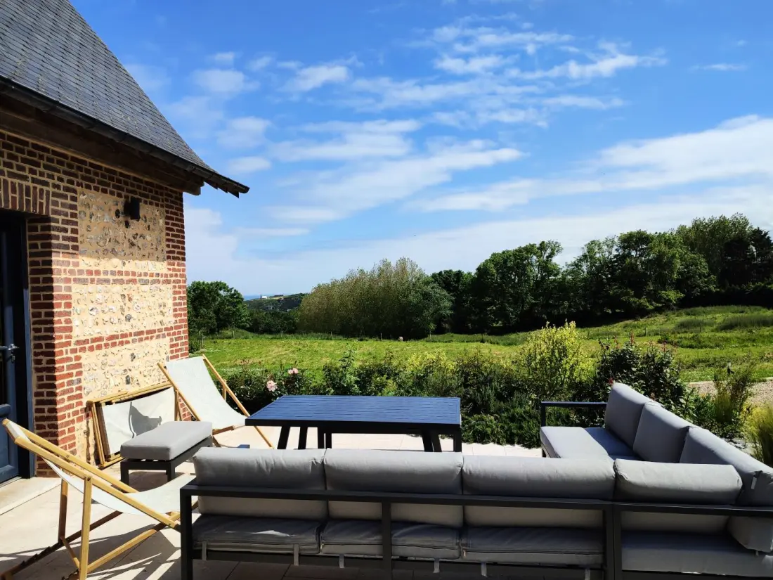 Gîte de France Gîtes de france® - domain de la valaine - arsène & lupin 3 fül