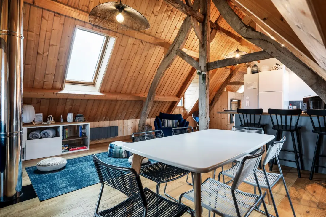 Gîte de France Gîtes de france® - domain de la valaine - arsène & lupin 3 fül