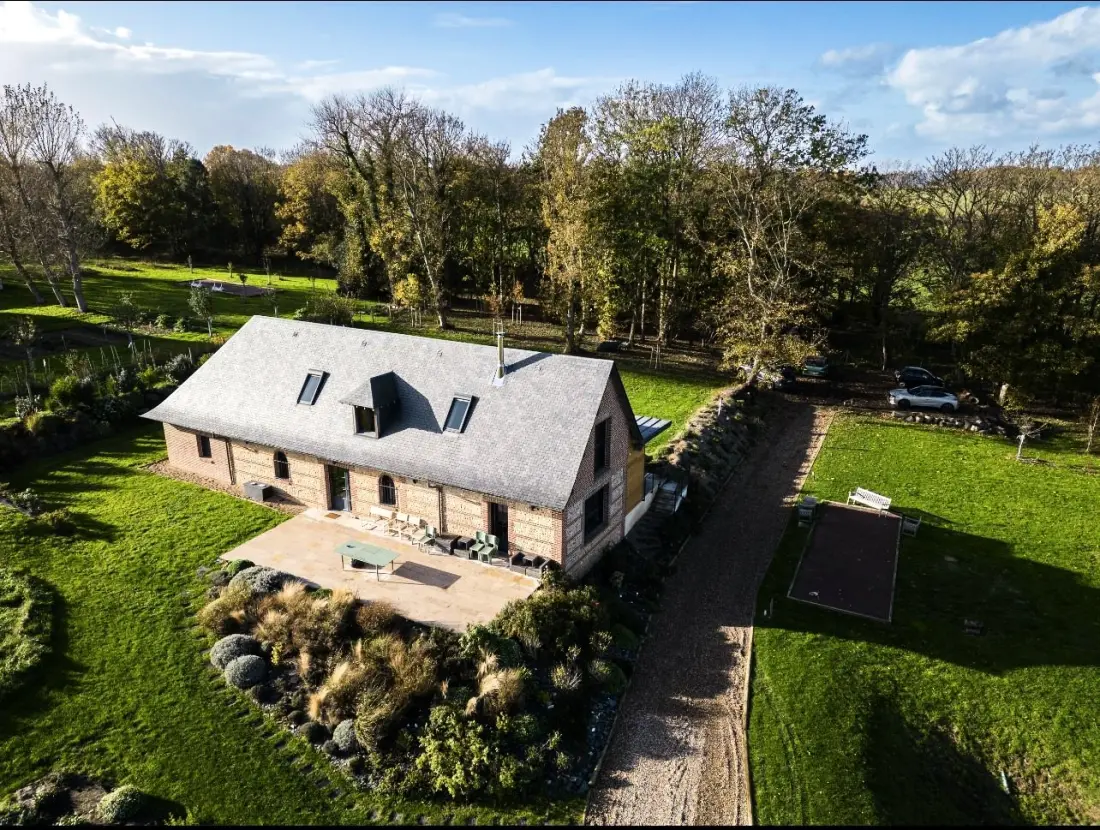 Gîte de France Gîtes de france® - domain de la valaine - arsène & lupin 3 fül