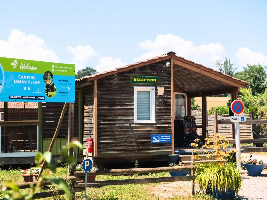Camping Léman Plage2 Stelle★★