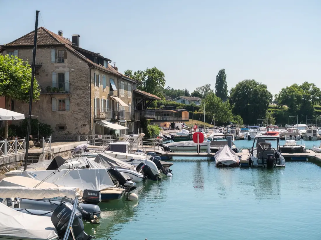 Camping Léman Plage2 Stelle★★