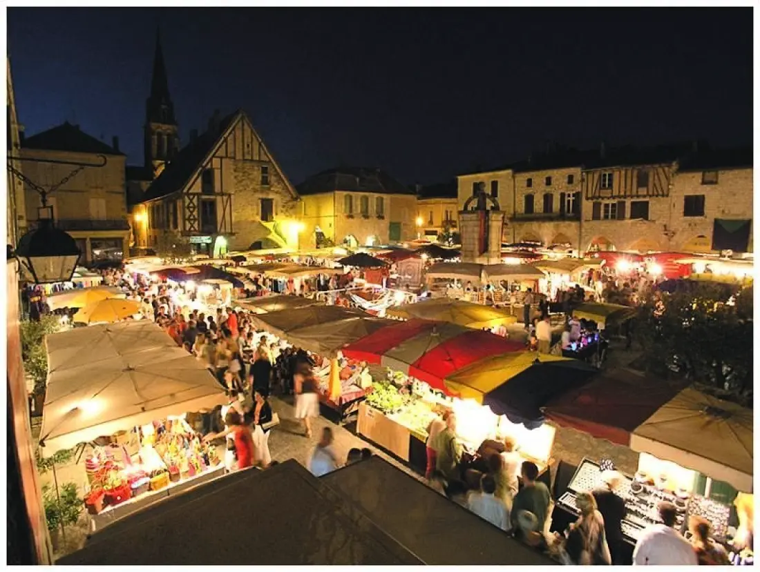 Hoteller i nærheden af Les Chalets de Dordogne Tæt på