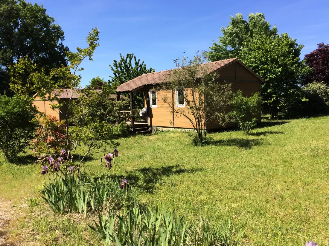 Hoteller i nærheden af Les Chalets de Dordogne Tæt på