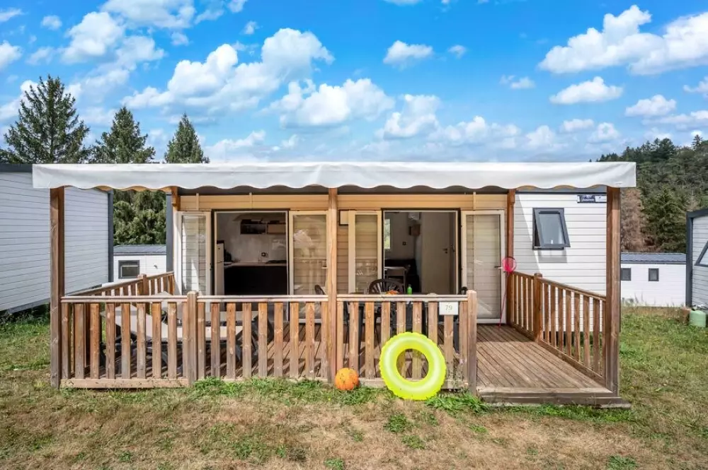 Camping Les Gorges du Chambon 4 étoiles★★★★