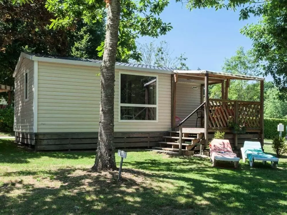 Camping Les Gorges du Chambon 4 étoiles★★★★