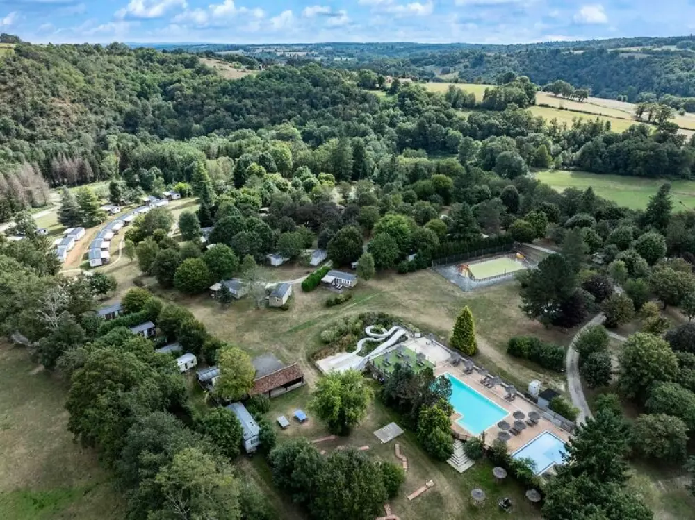 Camping Les Gorges du Chambon 4 étoiles★★★★