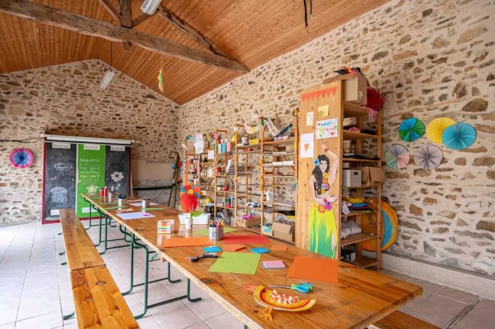 Camping Les Gorges du Chambon 4 étoiles★★★★