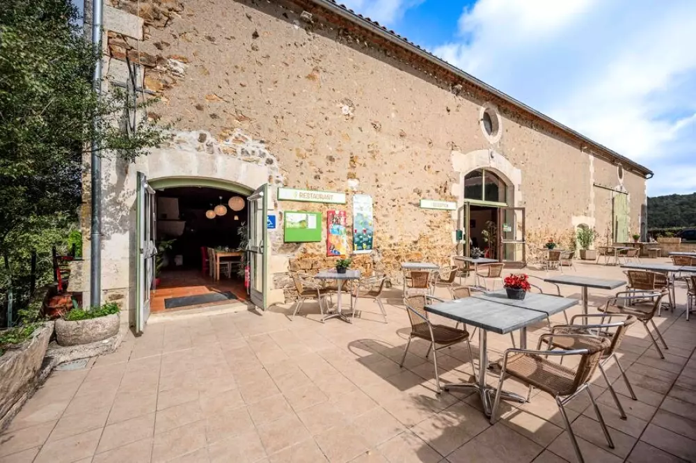 Camping Les Gorges du Chambon 4 étoiles★★★★